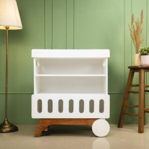 Voyager Changing table